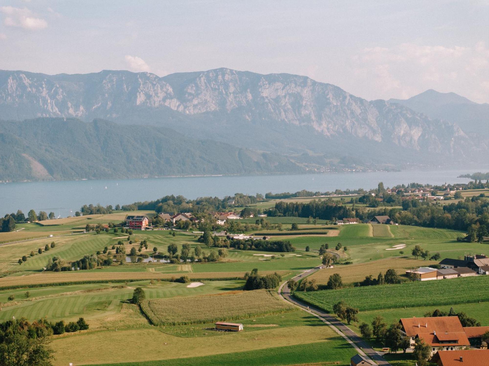 Hotel Alpenblick Attersee Buitenkant foto