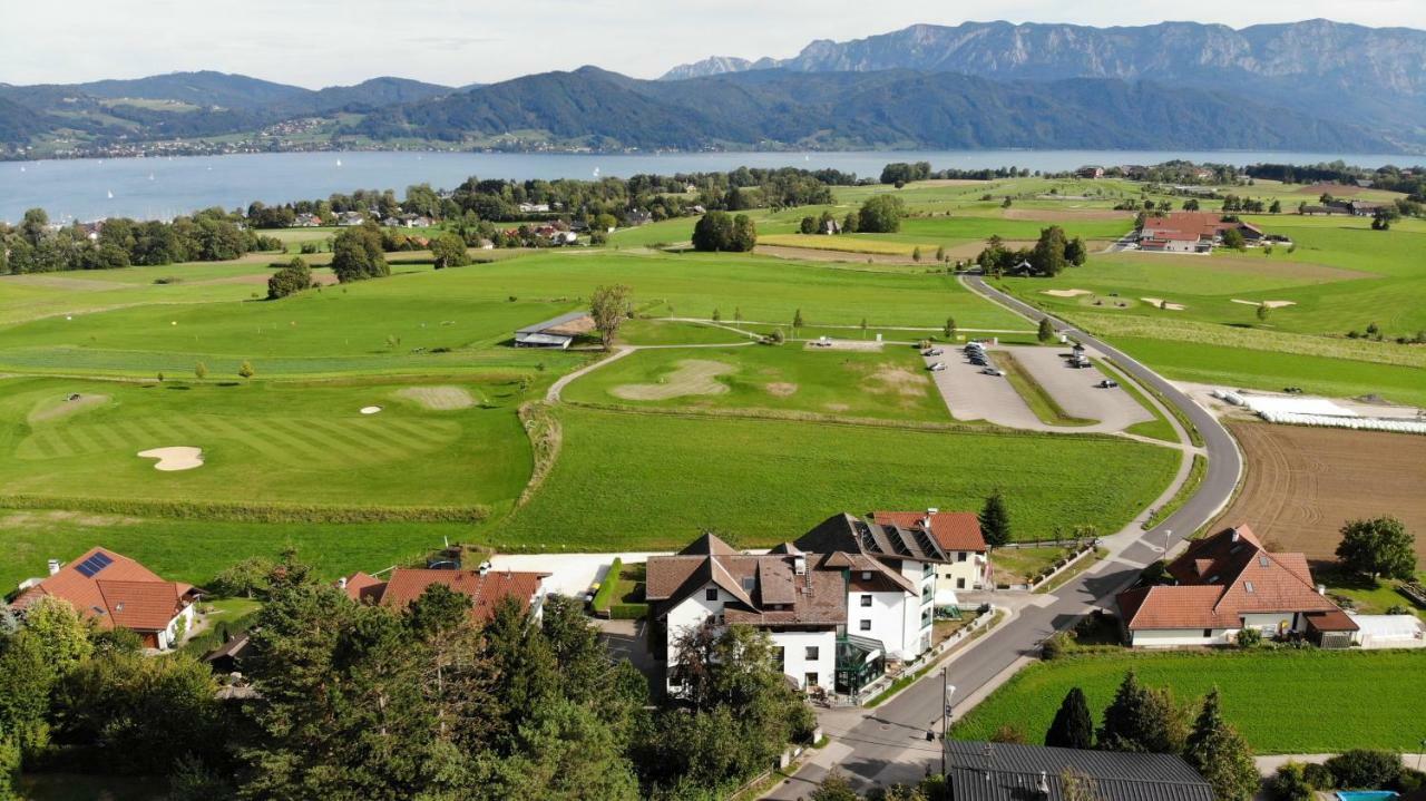 Hotel Alpenblick Attersee Buitenkant foto